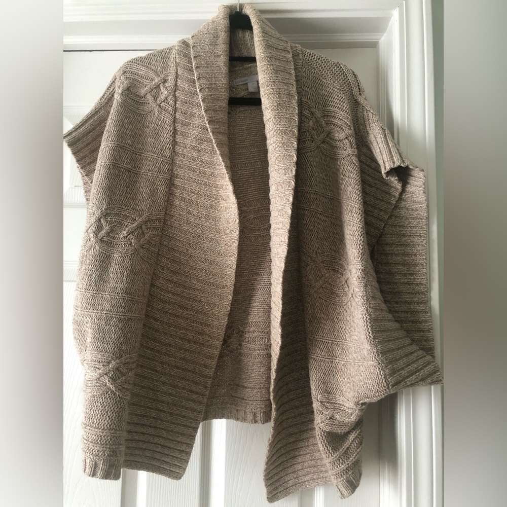Old Navy sweater cardigan wrap oatmeal color -size medium